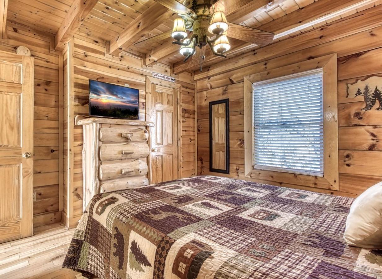 The Wildlife Lodge - Great Location! Close To Tanger Outlets! Cabin Sevierville Exterior foto