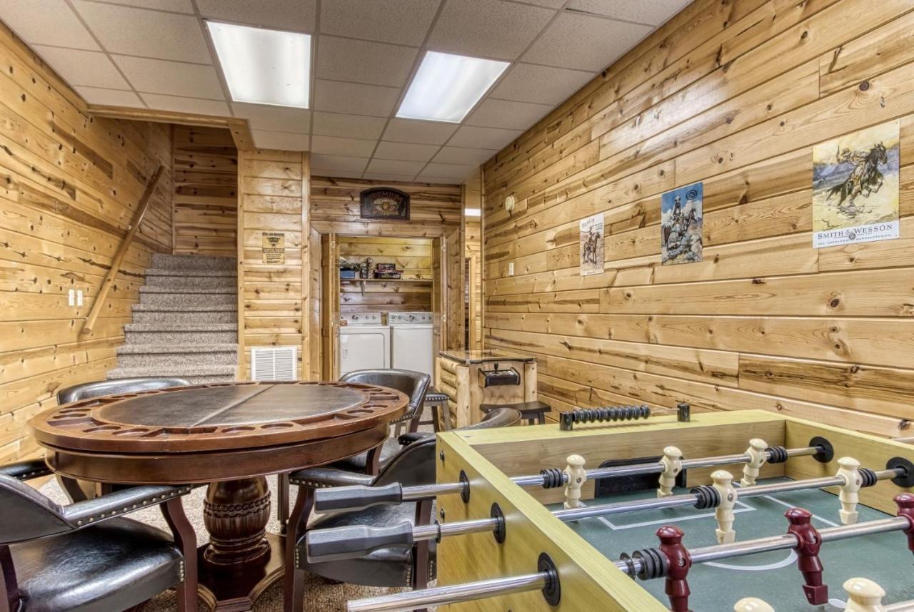 The Wildlife Lodge - Great Location! Close To Tanger Outlets! Cabin Sevierville Exterior foto