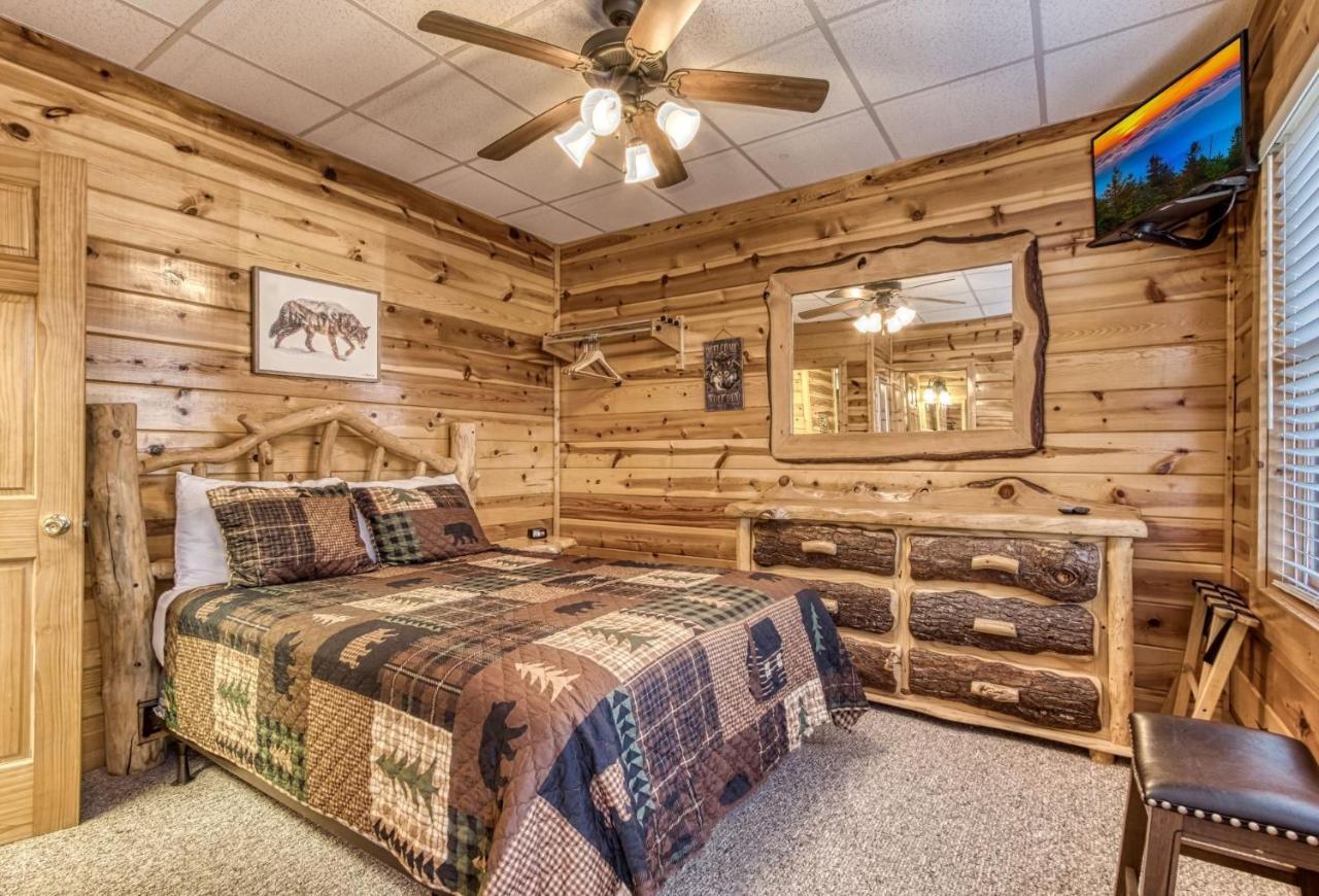 The Wildlife Lodge - Great Location! Close To Tanger Outlets! Cabin Sevierville Exterior foto