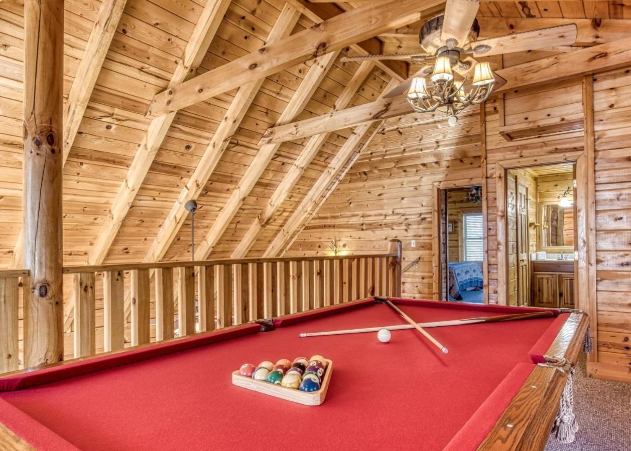 The Wildlife Lodge - Great Location! Close To Tanger Outlets! Cabin Sevierville Exterior foto